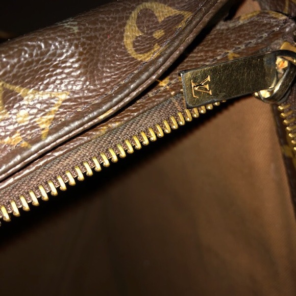 NOT FOR SALE:Louis Vuitton Authentic Vintage Cabas Bag. - Picture 7 of 7